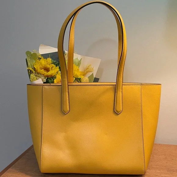 Kate Spade Sunny Yellow Tote (10.5 inches wide & 10 inches long). - Picture 5 of 6